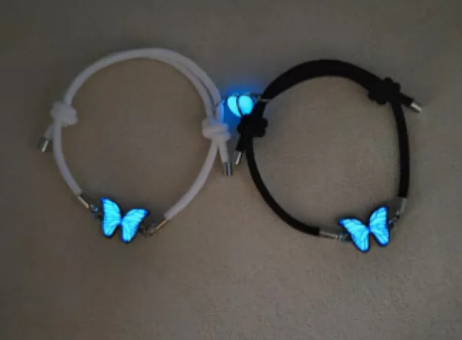 Blue Luminous Smart Butterfly Necklace Wear for Art Thou