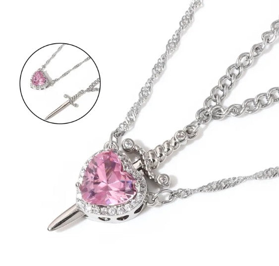 Love Dagger Necklace Wear for Art Thou