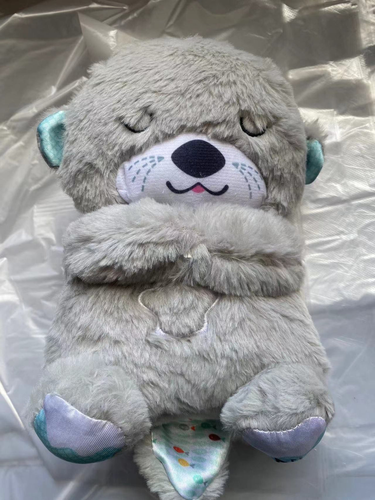 Sound Machine Soothe 'n Snuggle Otter Portable Plush Baby Toy with Sensory Details Music Lights & Rhythmic Breathing Motion Wear for Art Thou