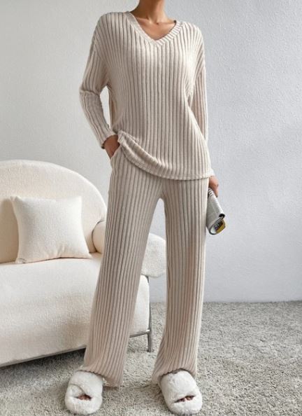 Casual 2-Piece Loungewear Set Wear for Art Thou