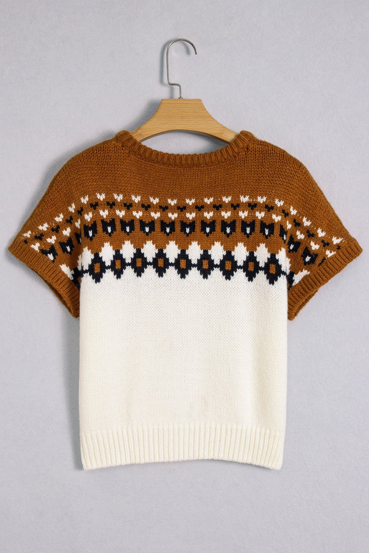 Western Geometric V-Neck Short Sleeve Knit T-Shirt Pretty Bash