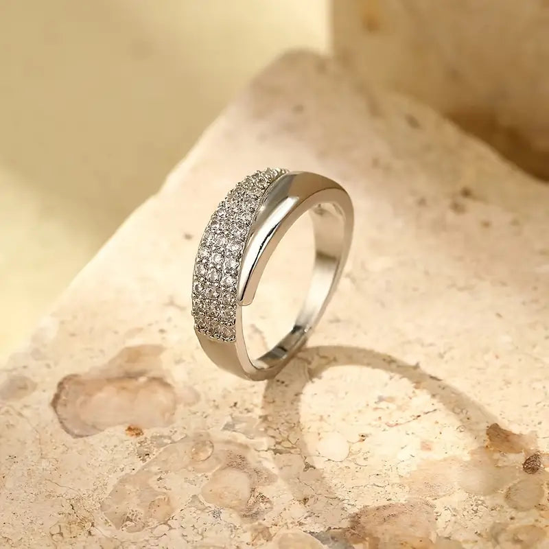 Elegant Adjustable Sparkle Ring Wear for Art Thou