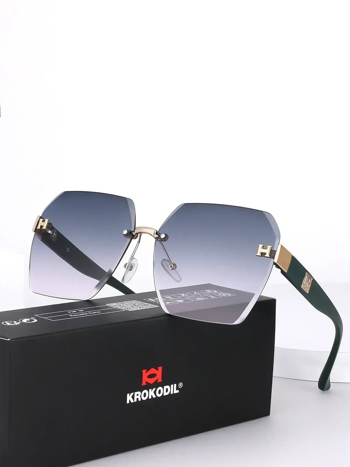 2025 New Fashion Sunglasses Luxury Brand Designer Women Men Retro Square Big Frame Eyewear Uv400 Outdoors Glasses Box Packaging Femstylo