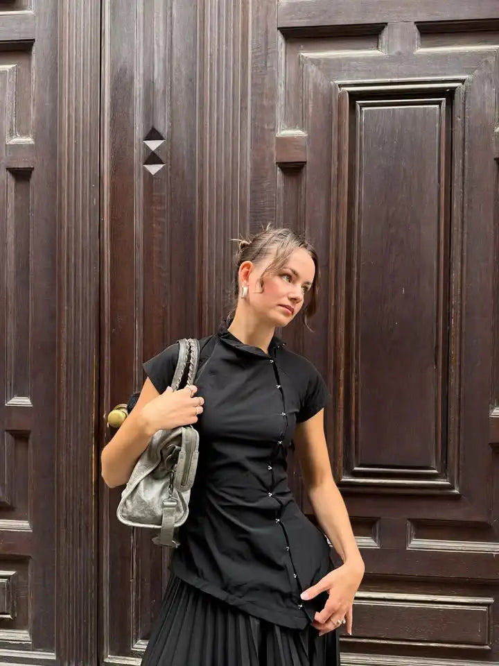 Women Vintage Black Irregular Buttons Top Fashion Solid Lapel Short Sleeve Slim Cropped Blouse 2026 Lady Daily Street Y2k Tops Urban Fashion Icon