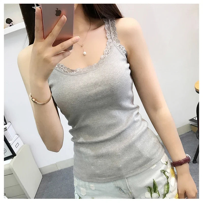 Summer Women Sleeveless Tanks Top Bodycon Temperament Sexy Lace Patchwork Tshirt Vest Tank Top Female Vest Tops Camis Urban Fashion Icon