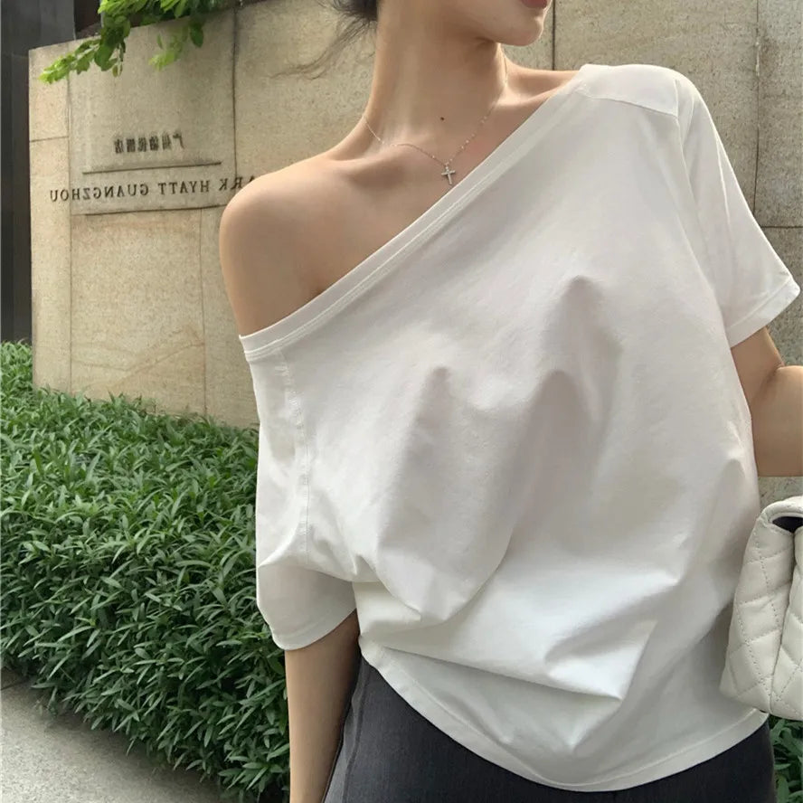 2026 Summer Off Shoulder T-shirt Women Sexy Y2K Korean Fashion Crop Tops Woman Vintage Japanese White Tee Shirt Femme Clothes Urban Fashion Icon