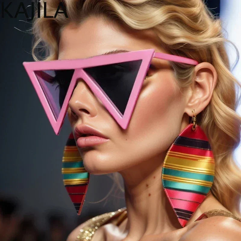 Oversized Triangle Punk Shiled Sunglasses Women Big Frame 2025 Luxury Brand Windproof Eyewear For Ladies UV400 Goggle Shades Femstylo