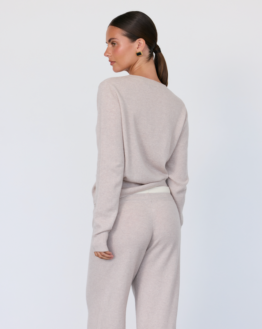 Tove V-Neck Sweater Artless Forever
