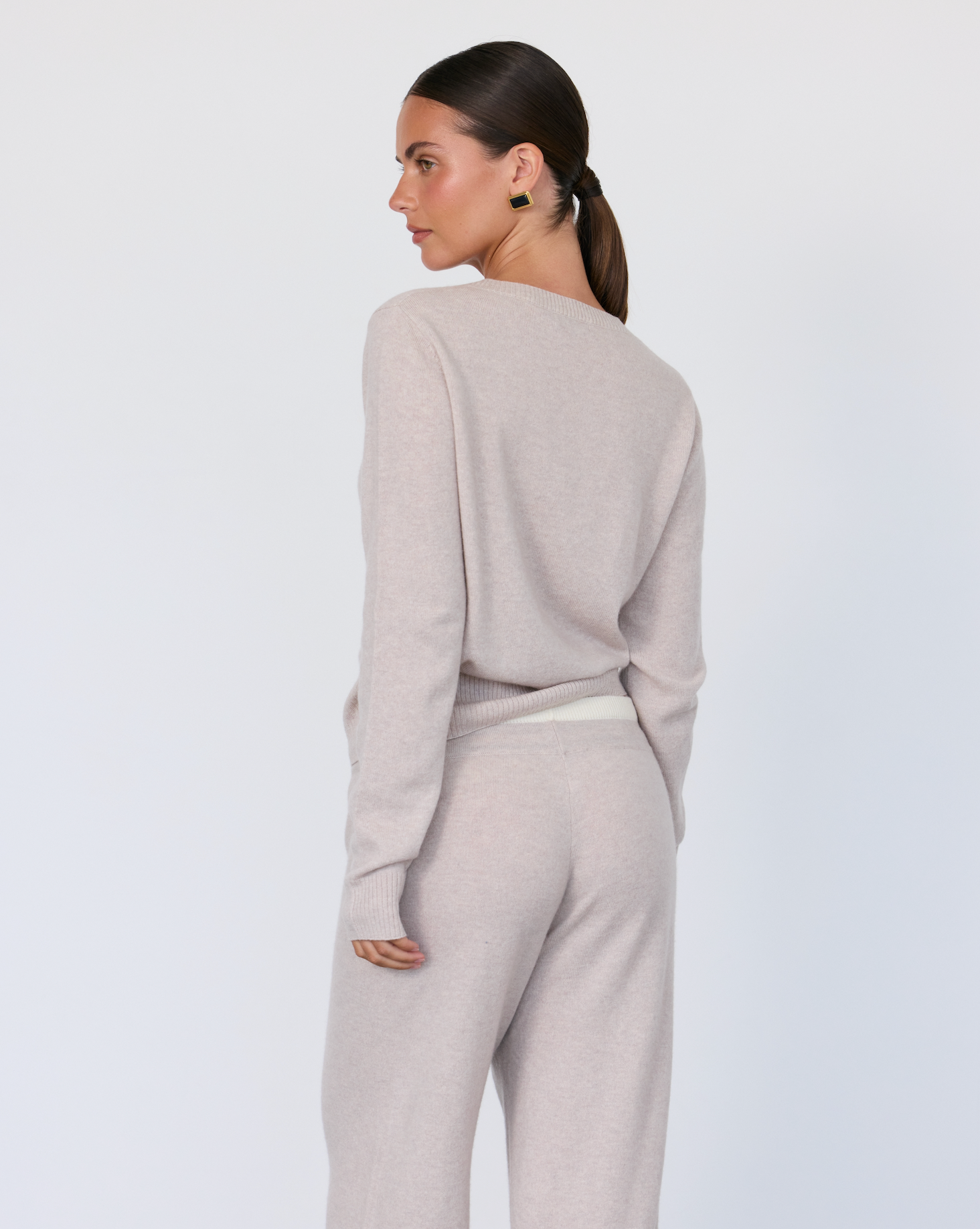 Tove V-Neck Sweater Artless Forever