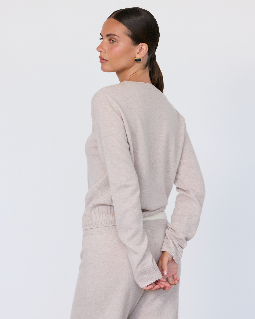 Tove V-Neck Sweater Artless Forever