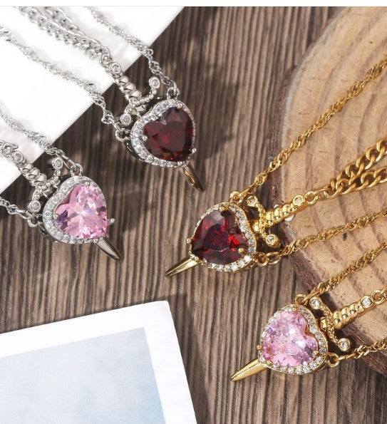 Love Dagger Necklace Wear for Art Thou