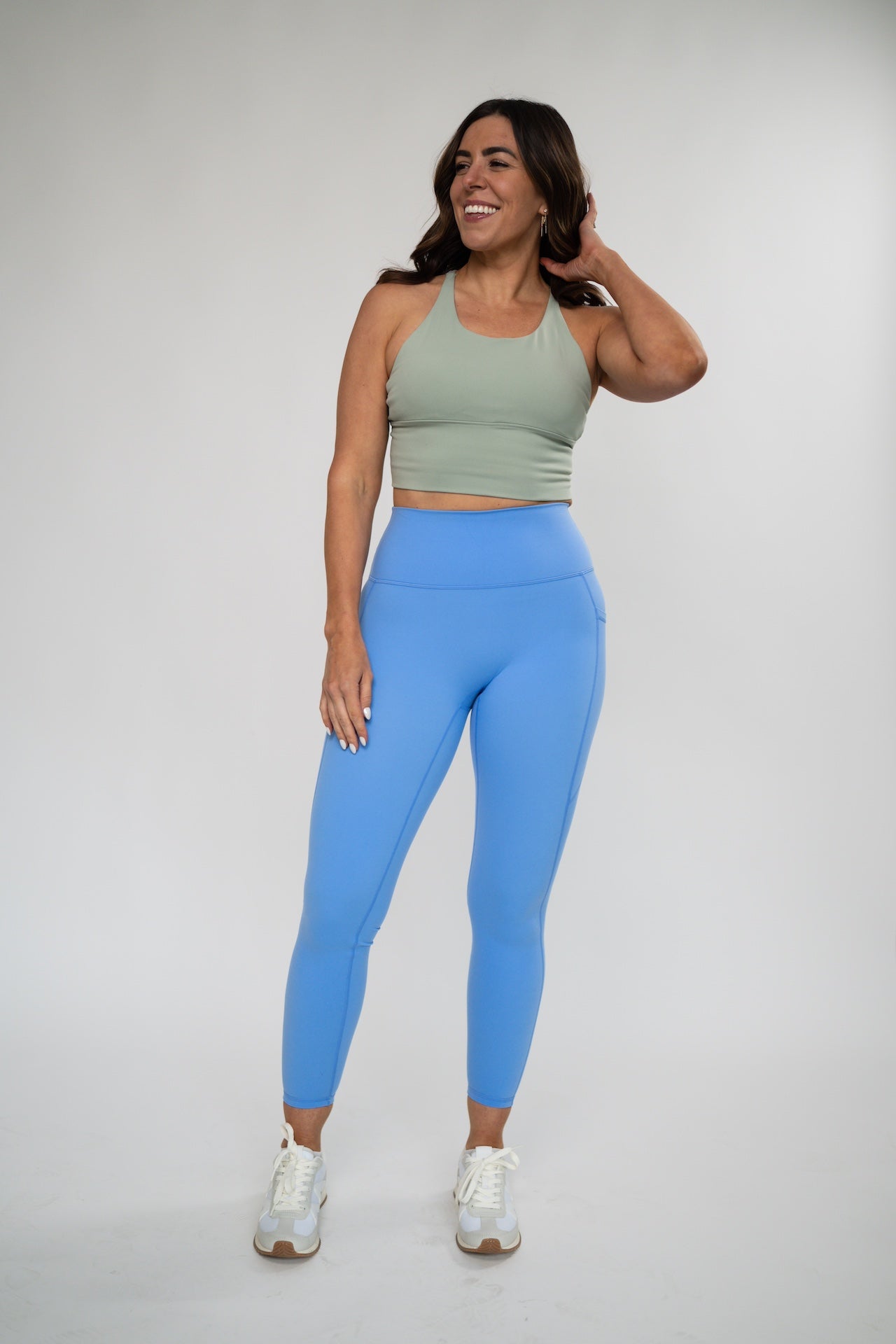 rebellious crop bra Alyth Active