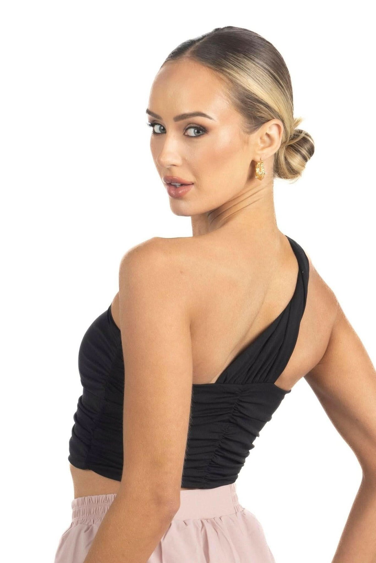 Belle Drapped Activewear Sportsbra in Black Akalia