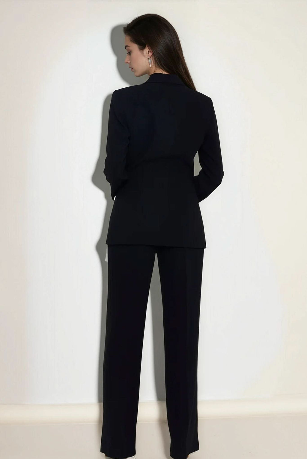 Roset Straight Leg Pants Akalia